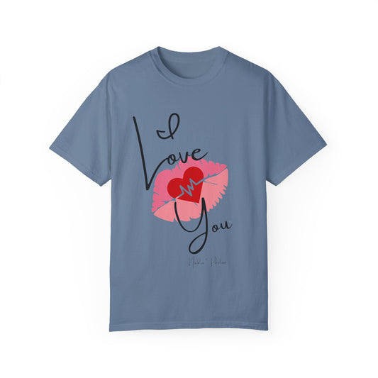 Unisex Love Kiss T-Shirt - "I Love You" Design